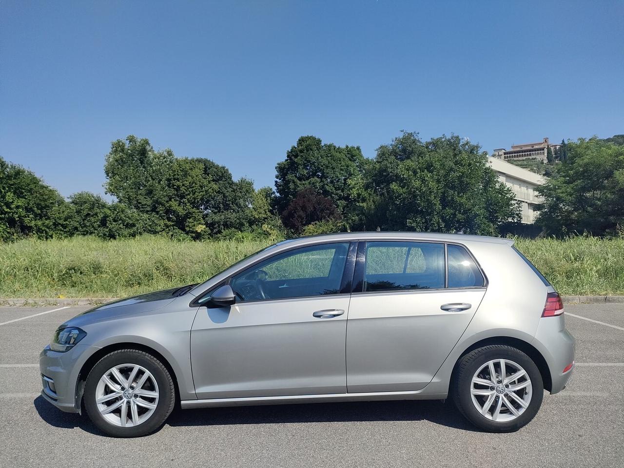 VOLKSWAGEN Golf 5p 1.6 tdi Business 115cv