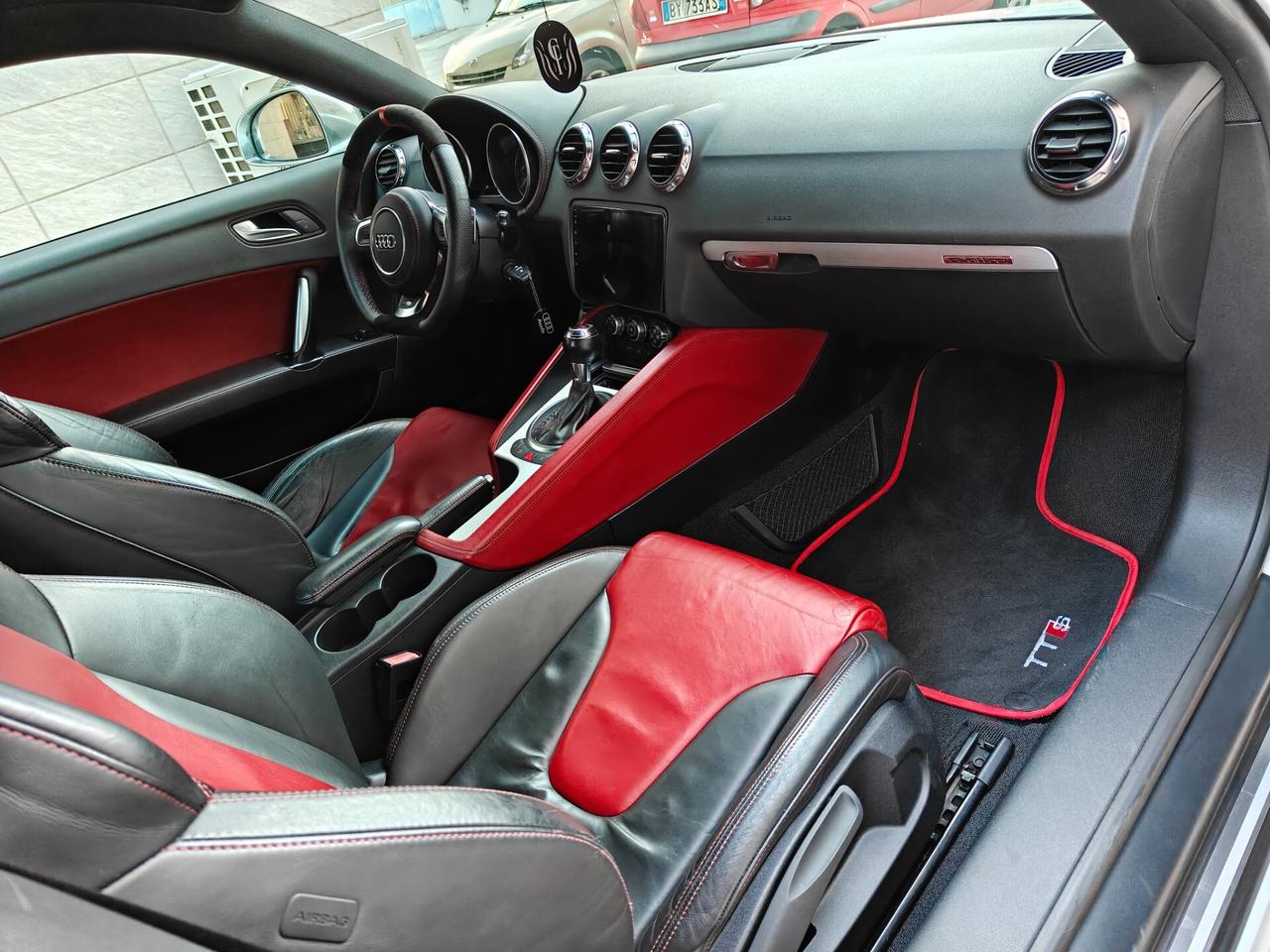Audi TTS Coupé 2.0 272cv TFSI Quattro S-line