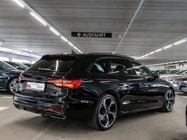 AUDI A4 Avant 40 TDI quattro S tronic S line edition