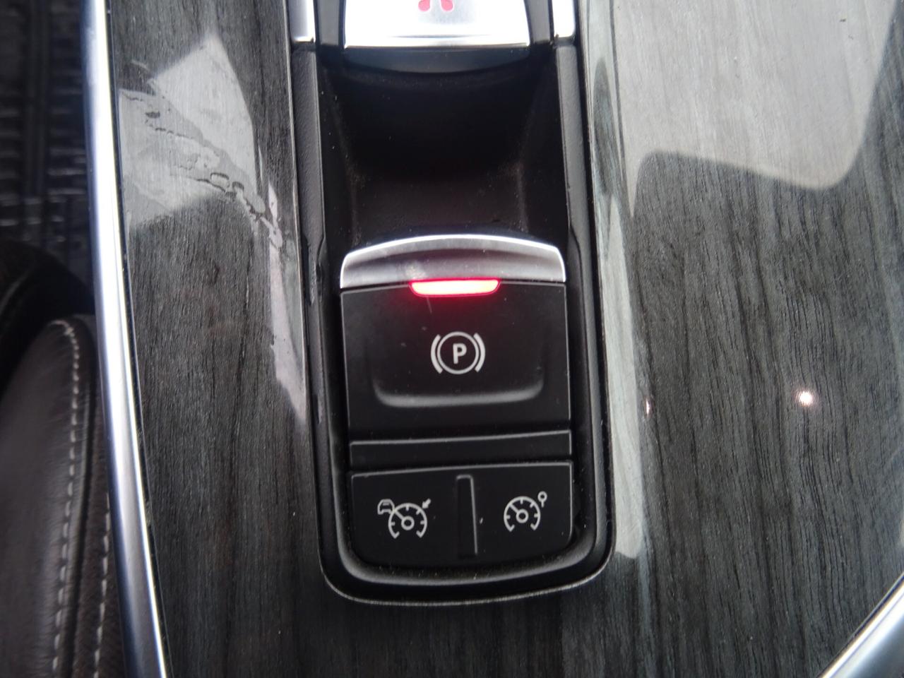 Renault Espace dCi 160CV EDC Energy Initiale Paris 4Control