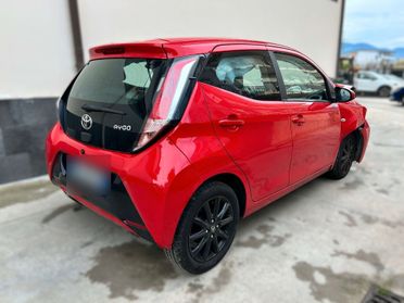 Toyota Aygo 1.0 Benz *GPL* Aut - 2017 Incidentata
