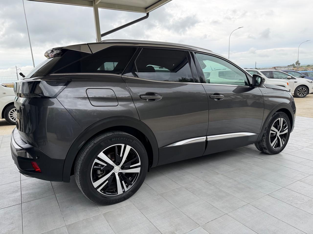 Peugeot 3008 BlueHDi 130 S&S EAT8 GT