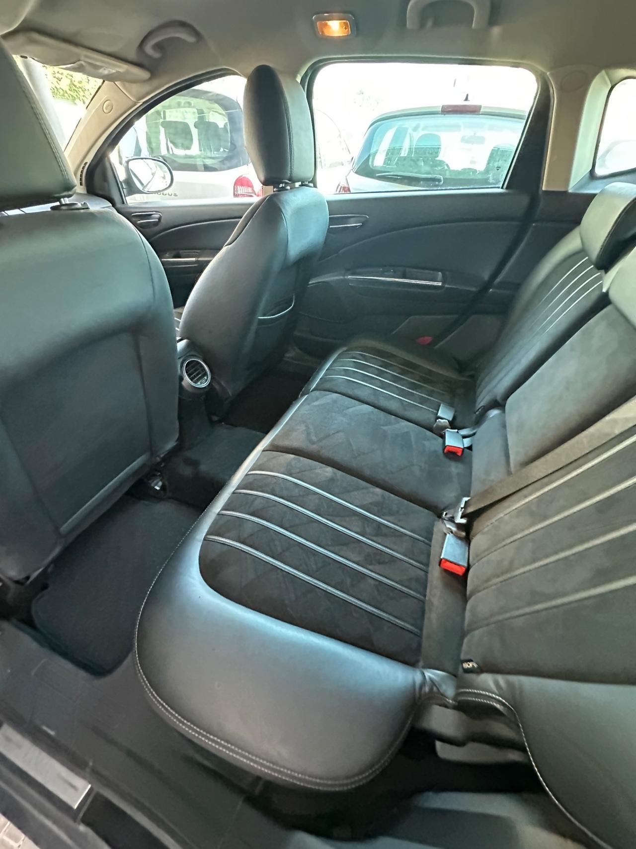 Lancia Delta 1.4 T-Jet 120 CV Silver Ecochic GPL
