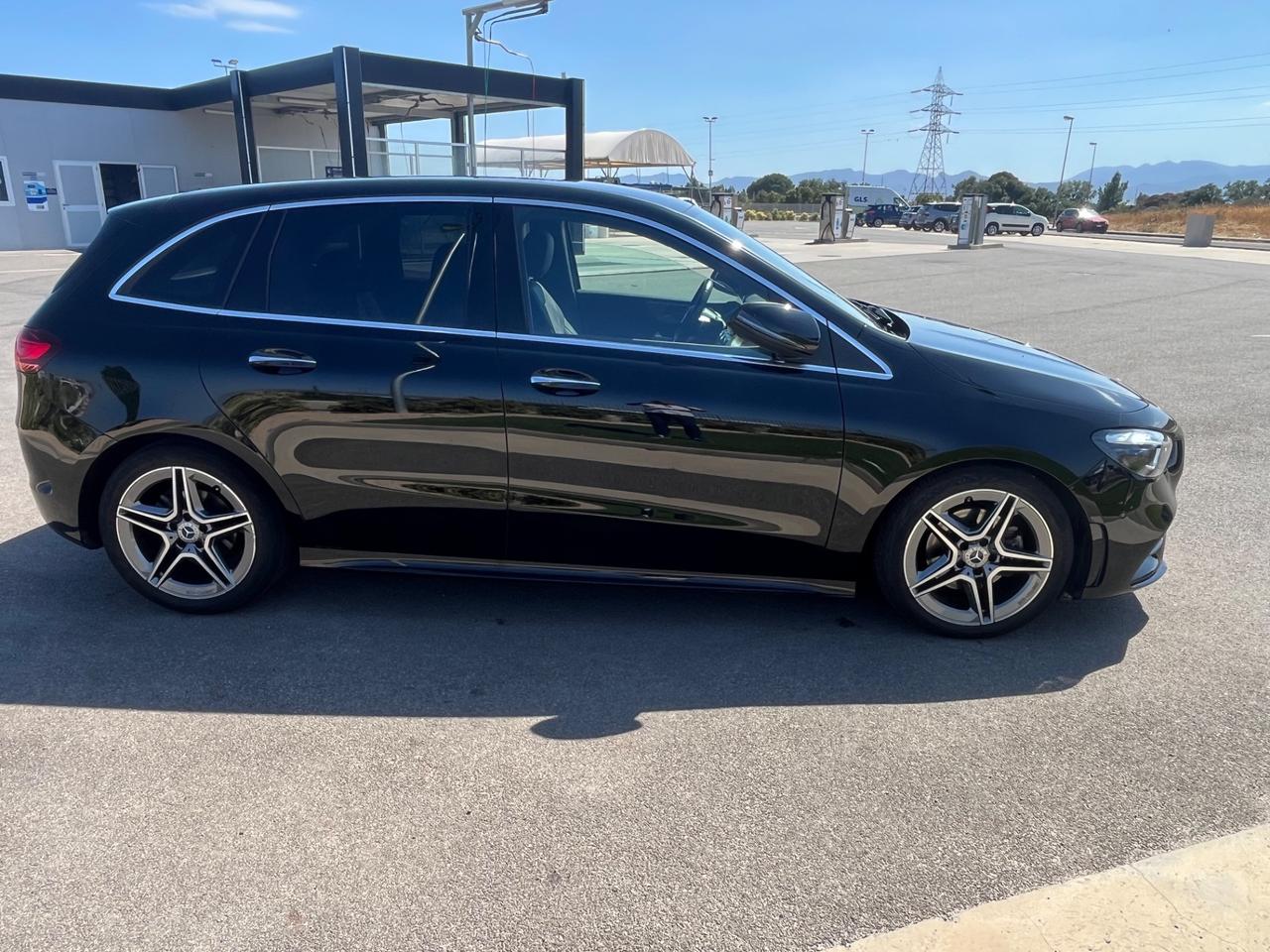 Mercedes-benz B 180 B 180 d Automatic AMG Line Premium Plus