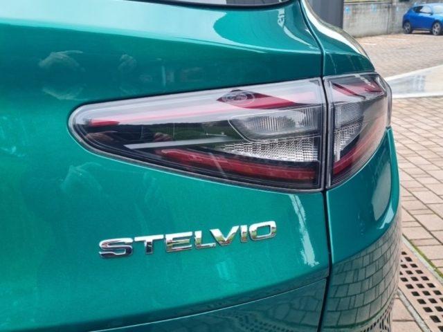 ALFA ROMEO Stelvio MY25 2000 BZ 280CV VELOCE