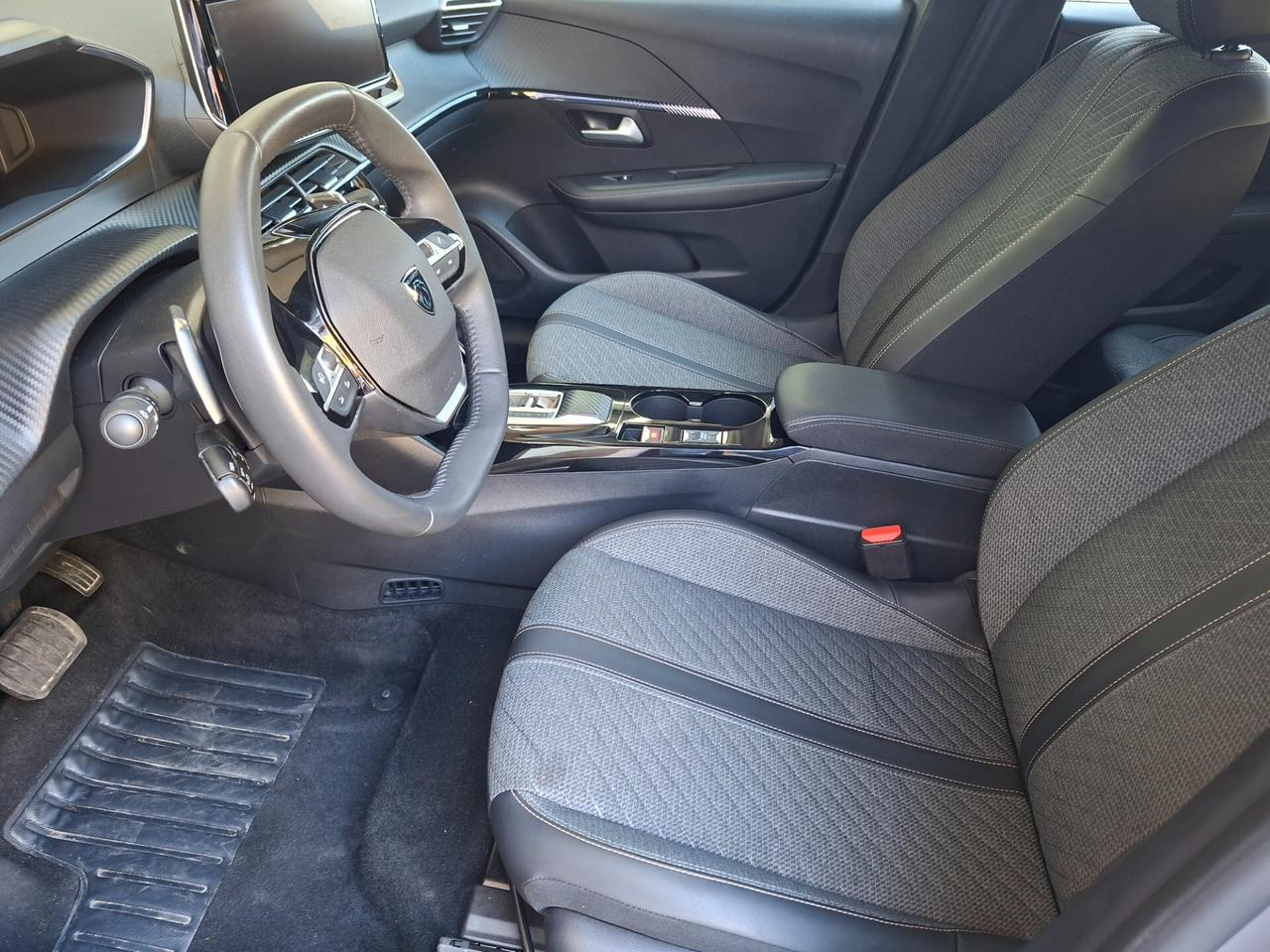 Peugeot 208 Hybrid 110 e-DCS6 Allure*CARPLAY*AUTOM*