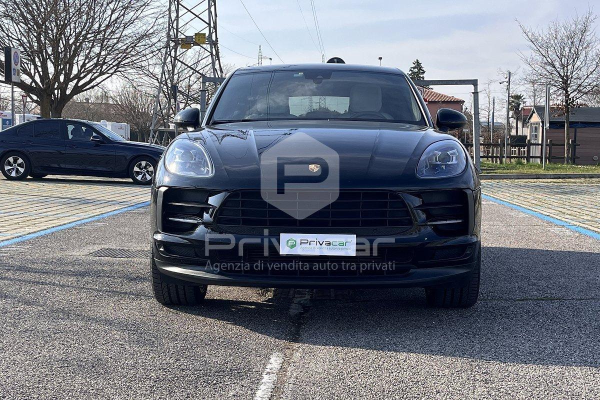 PORSCHE Macan 2.0