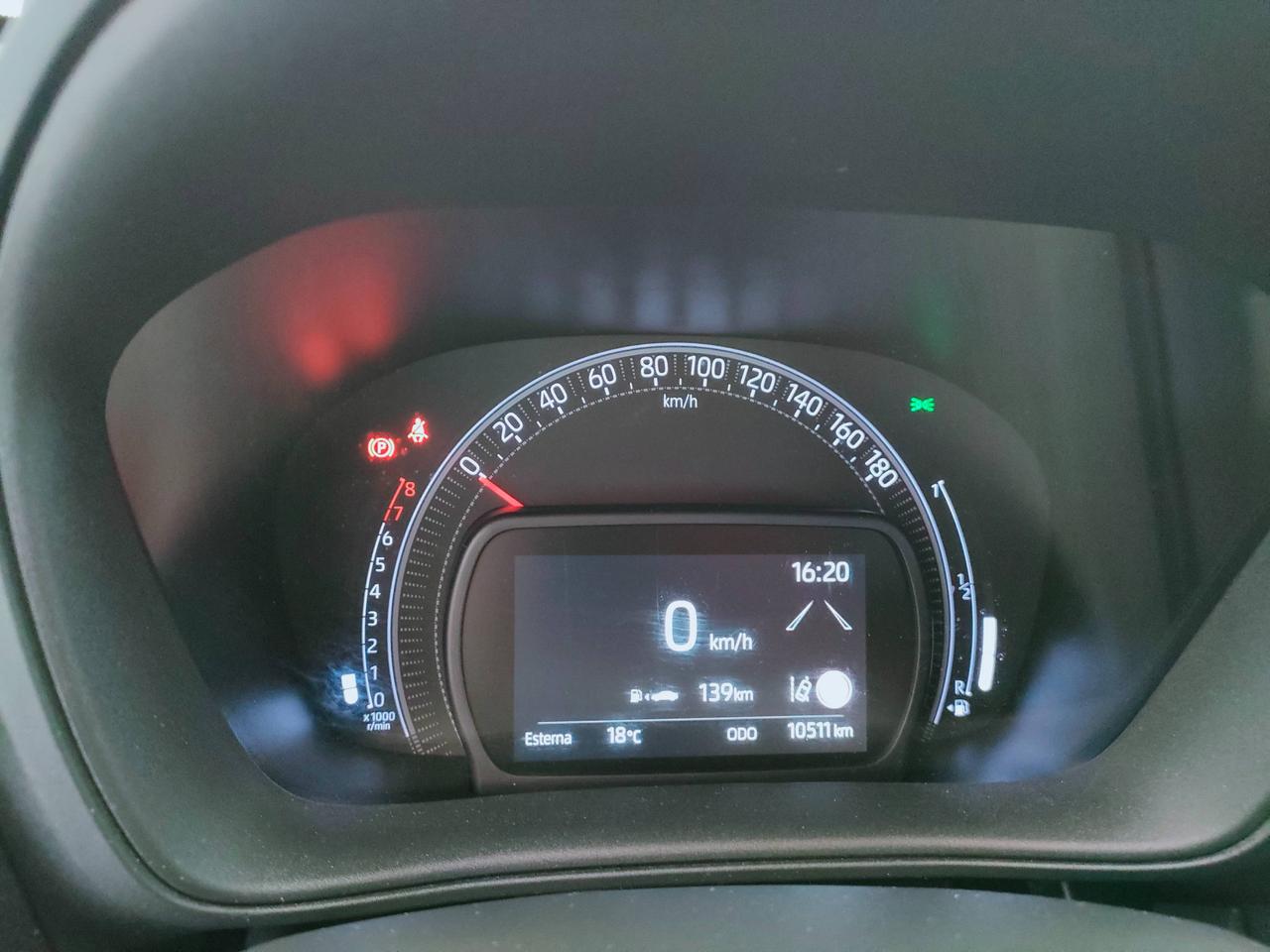 TOYOTA Aygo X - Aygo X 1.0 Active 72cv