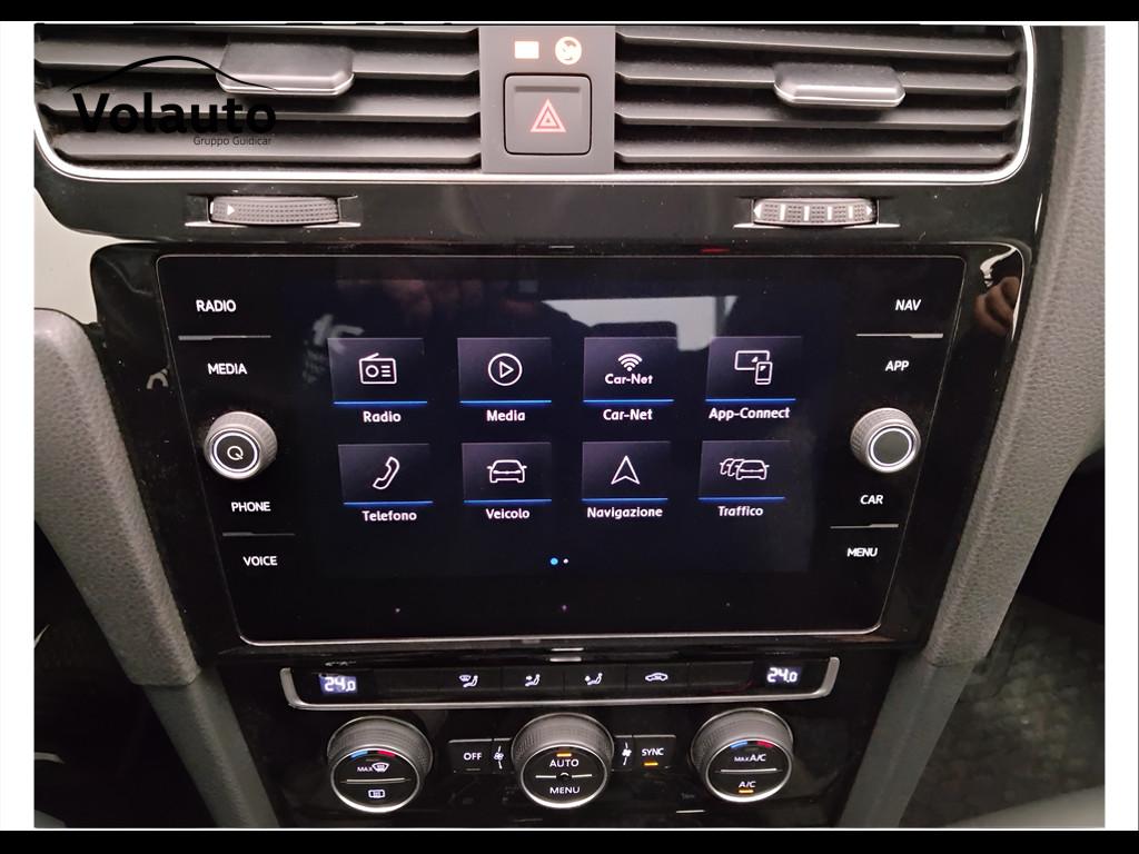 VOLKSWAGEN Golf VII 2017 5p - Golf 5p 1.5 tsi Executive 130cv dsg