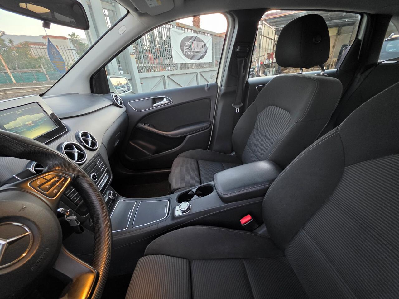 Mercedes-benz B 180 d Automatic Executive