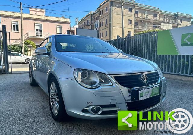 VOLKSWAGEN Eos .