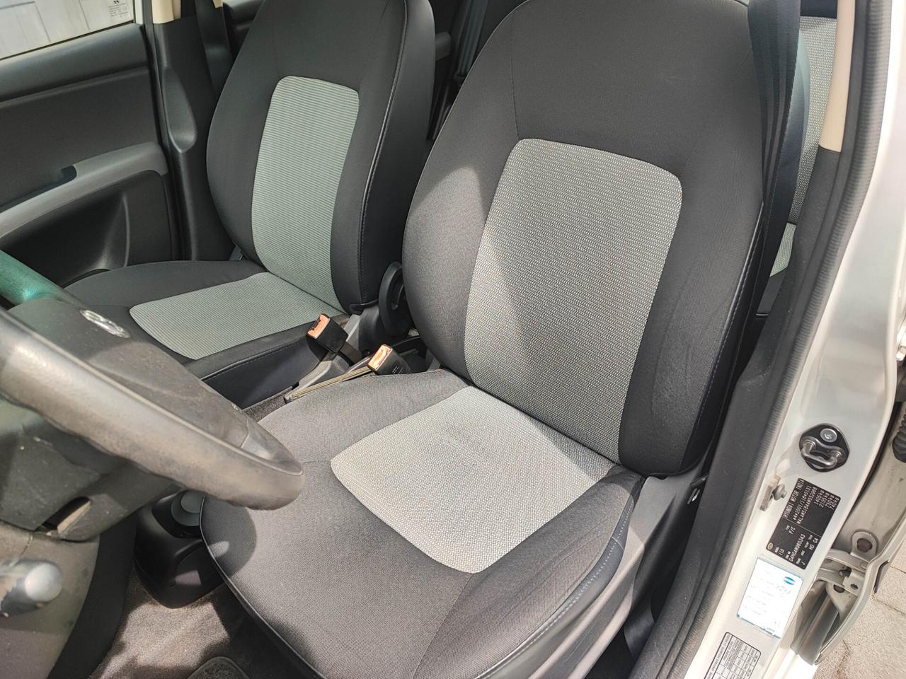 Hyundai i10 1.1 Style uni-pro