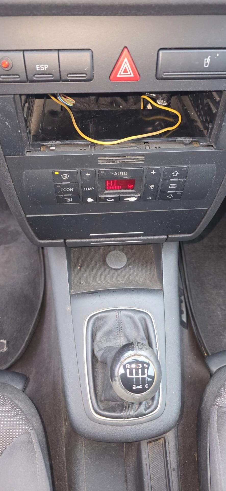 Audi A3 1.9 TDI/130 CV cat 5p. Ambiente neopatentati