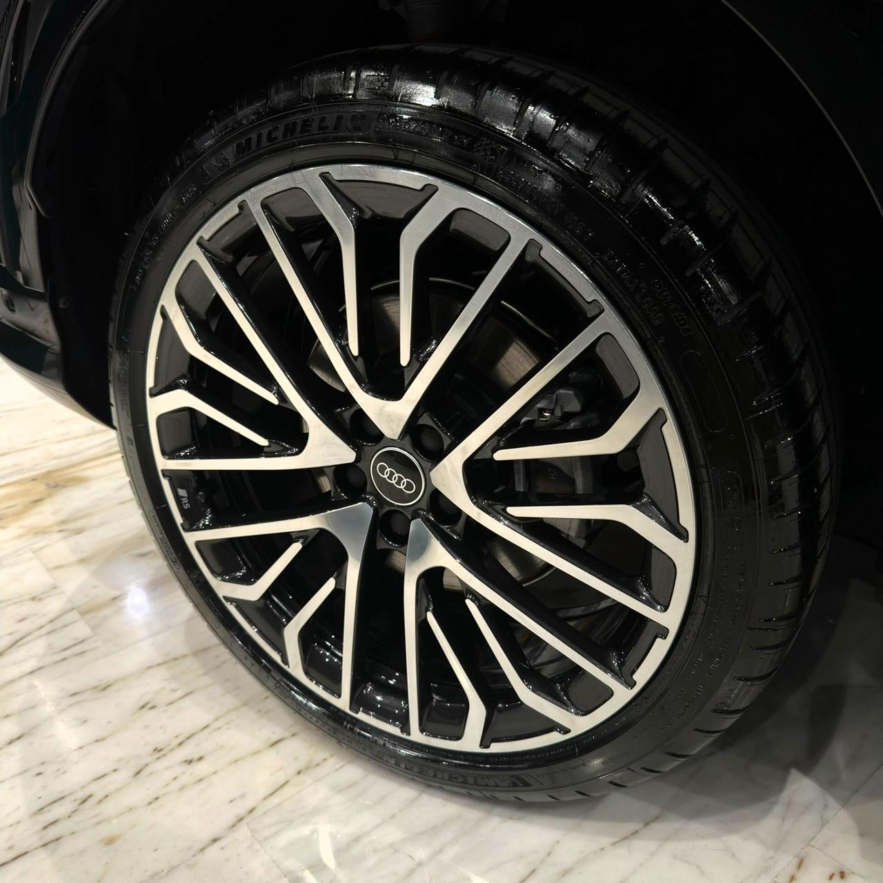 Audi Q5 TDI 150 kW mHEV+ S tronic quattro line