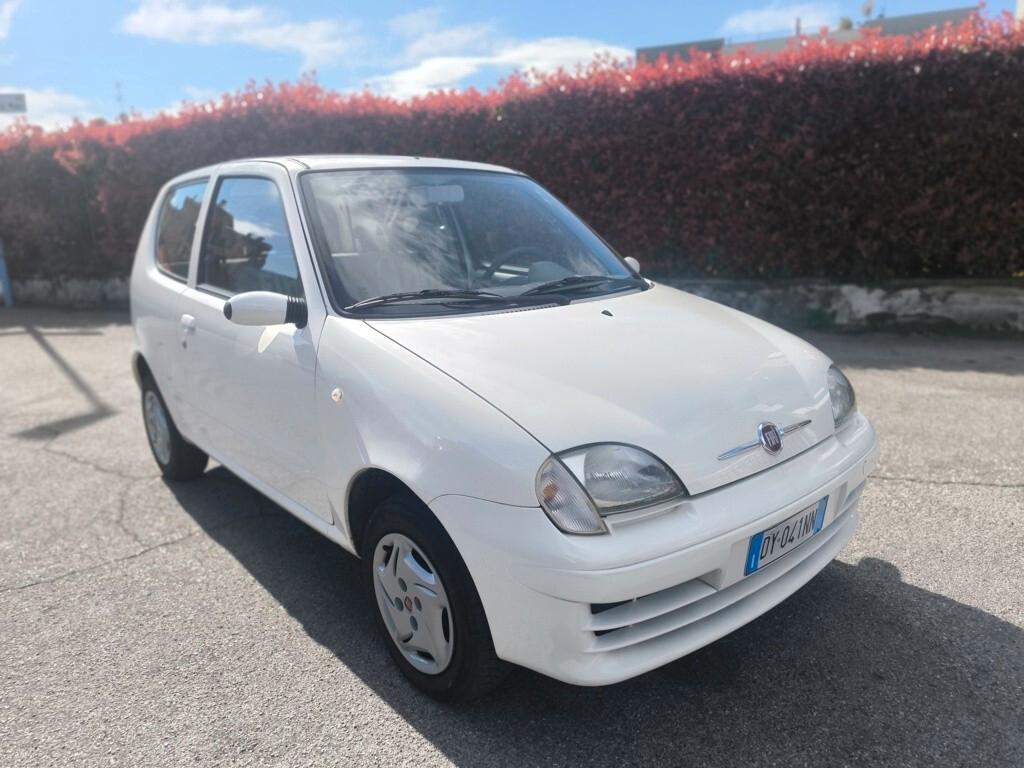 FIAT 600 1,1 BENZ- KM 32000-OK NEOPATENTATI