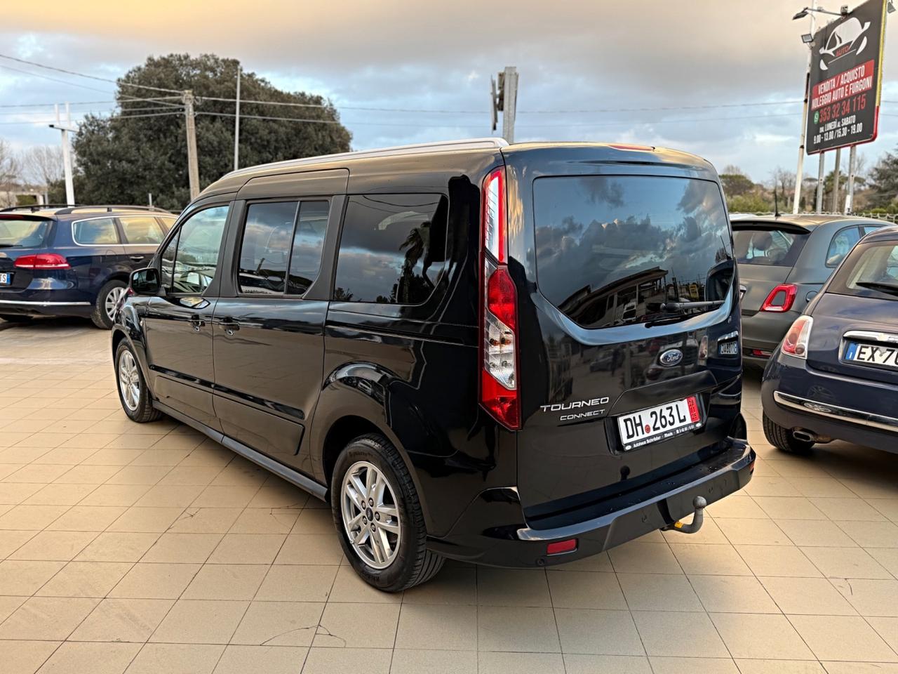 Ford Tourneo Connect 1.5 TDCi 120 CV Powershift Titanium