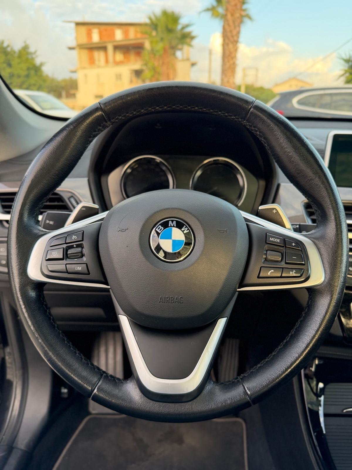 Bmw X1 sDrive18d xLine tetto apribile