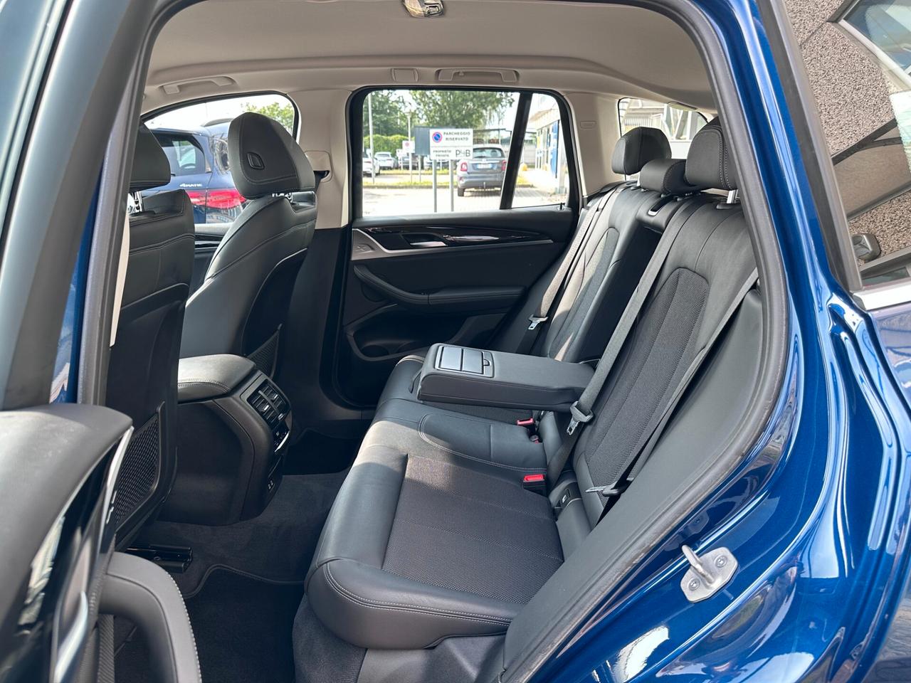BMW X3 xDrive20d xLine AUTOMATICA! FULL LED! NAVI CARPLAY