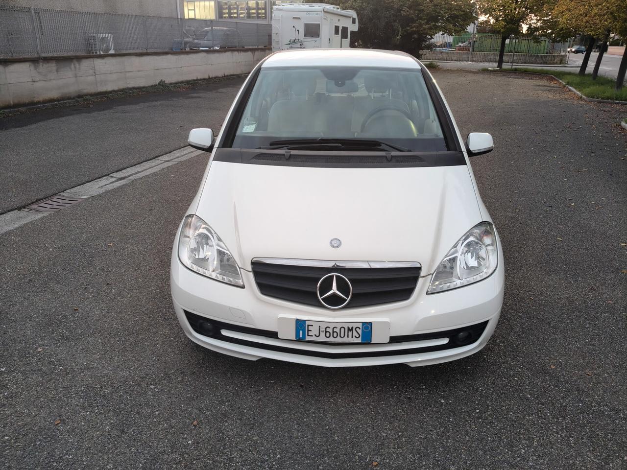 Mercedes-benz A 180 CDI Executive 2011