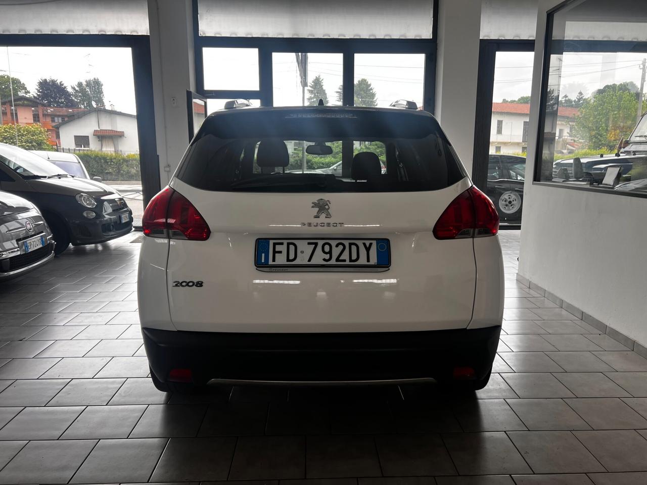 Peugeot 2008 BlueHDi 120 S&S Allure