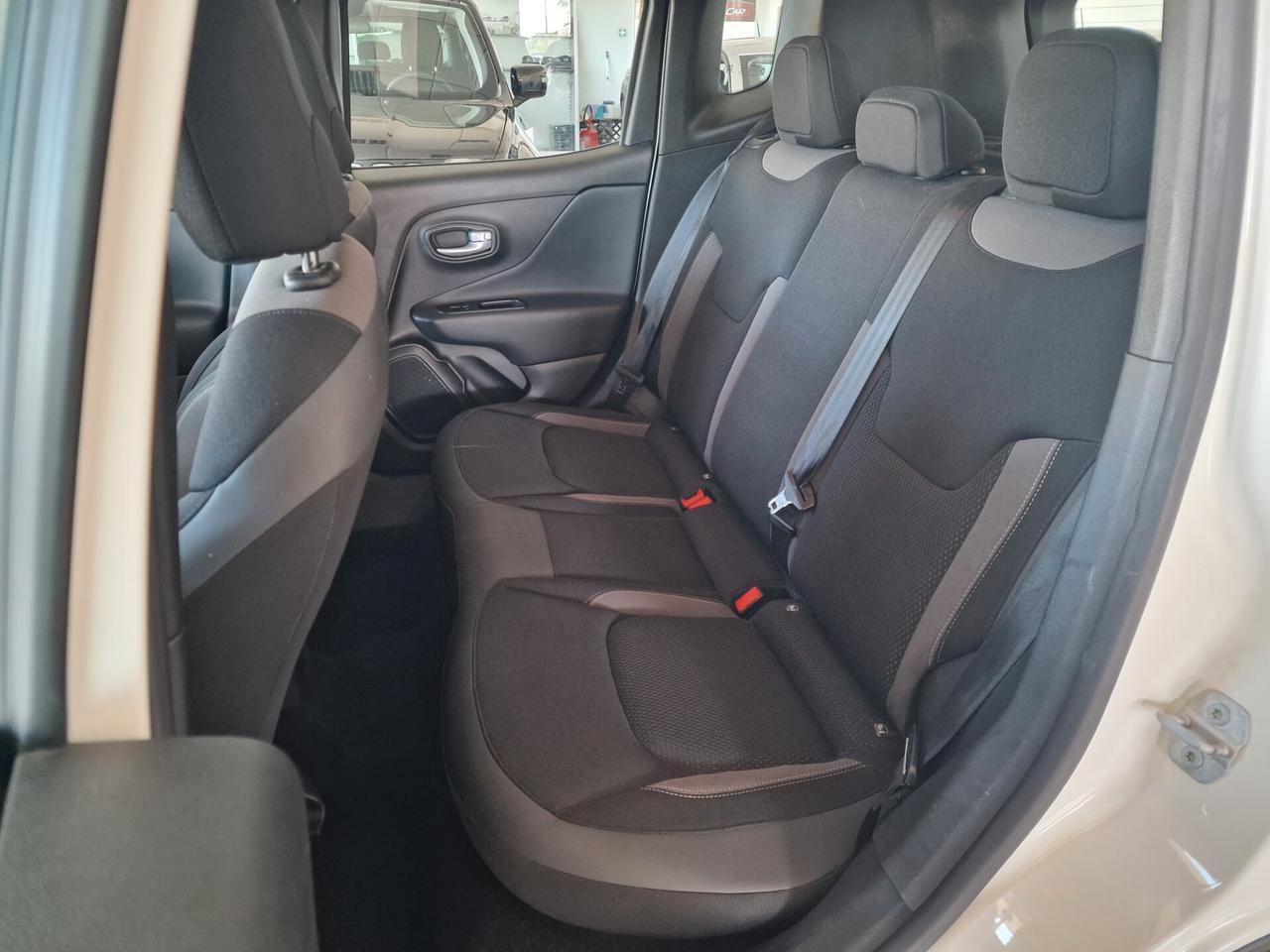 Jeep Renegade 130 CV 2023