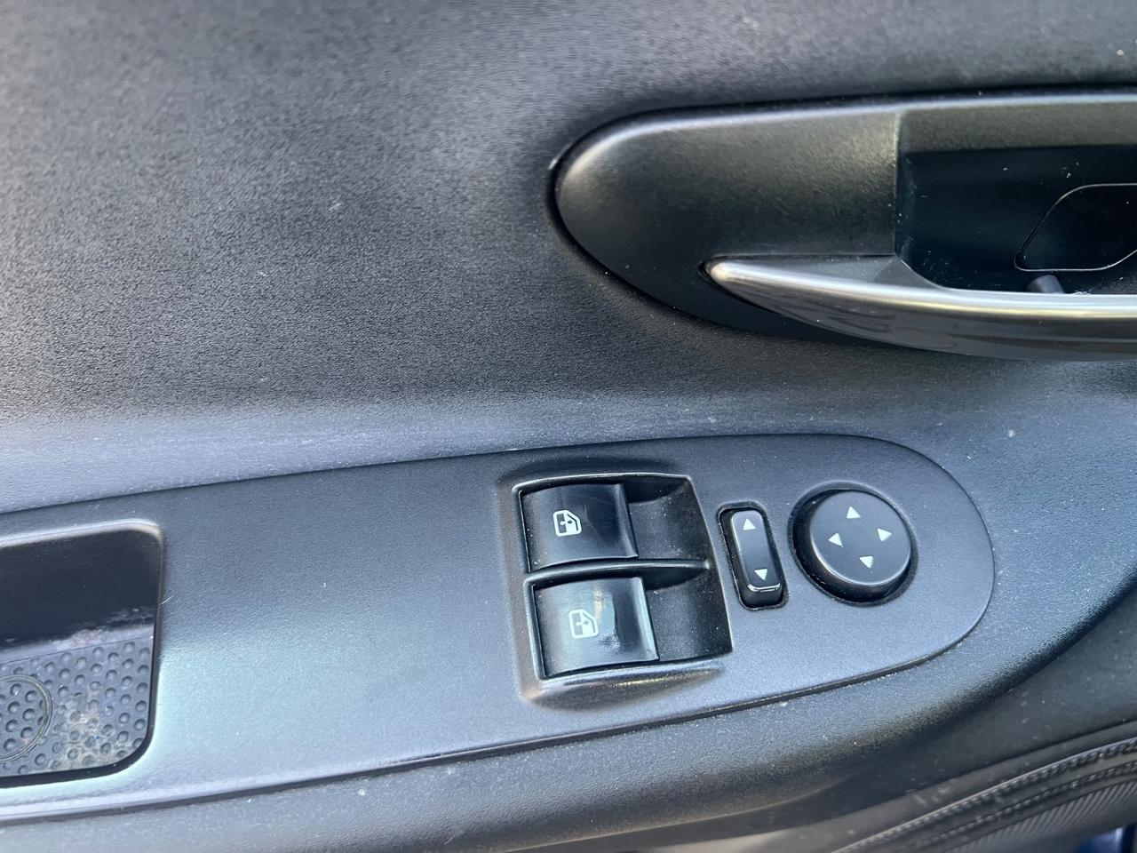 Lancia Ypsilon 1.2 GPL Gold | 2018