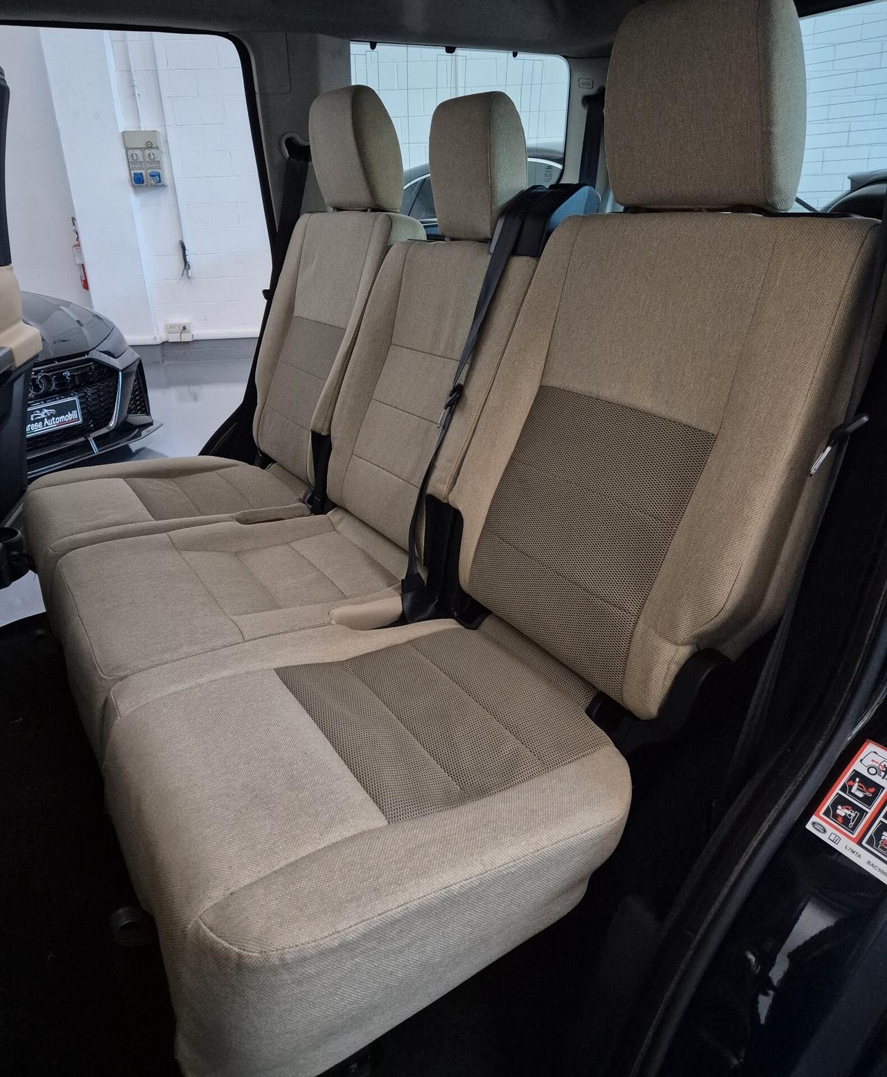 Land Rover Discovery TDV6 XS 2.7cc 190cv Automatico 7posti GancioTraino