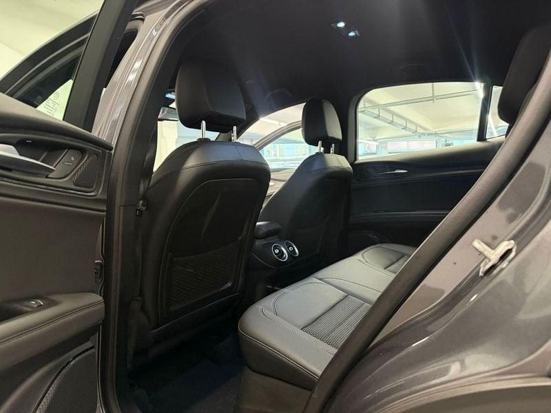 Alfa Romeo Stelvio 2.2diesel 160CV AT8 RWDSprint anche a 334€