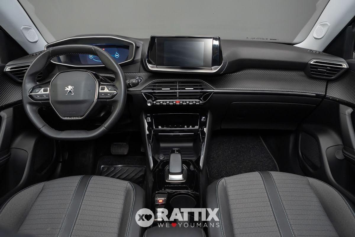 Peugeot e-2008 motore elettrico 100KW Allure Pack