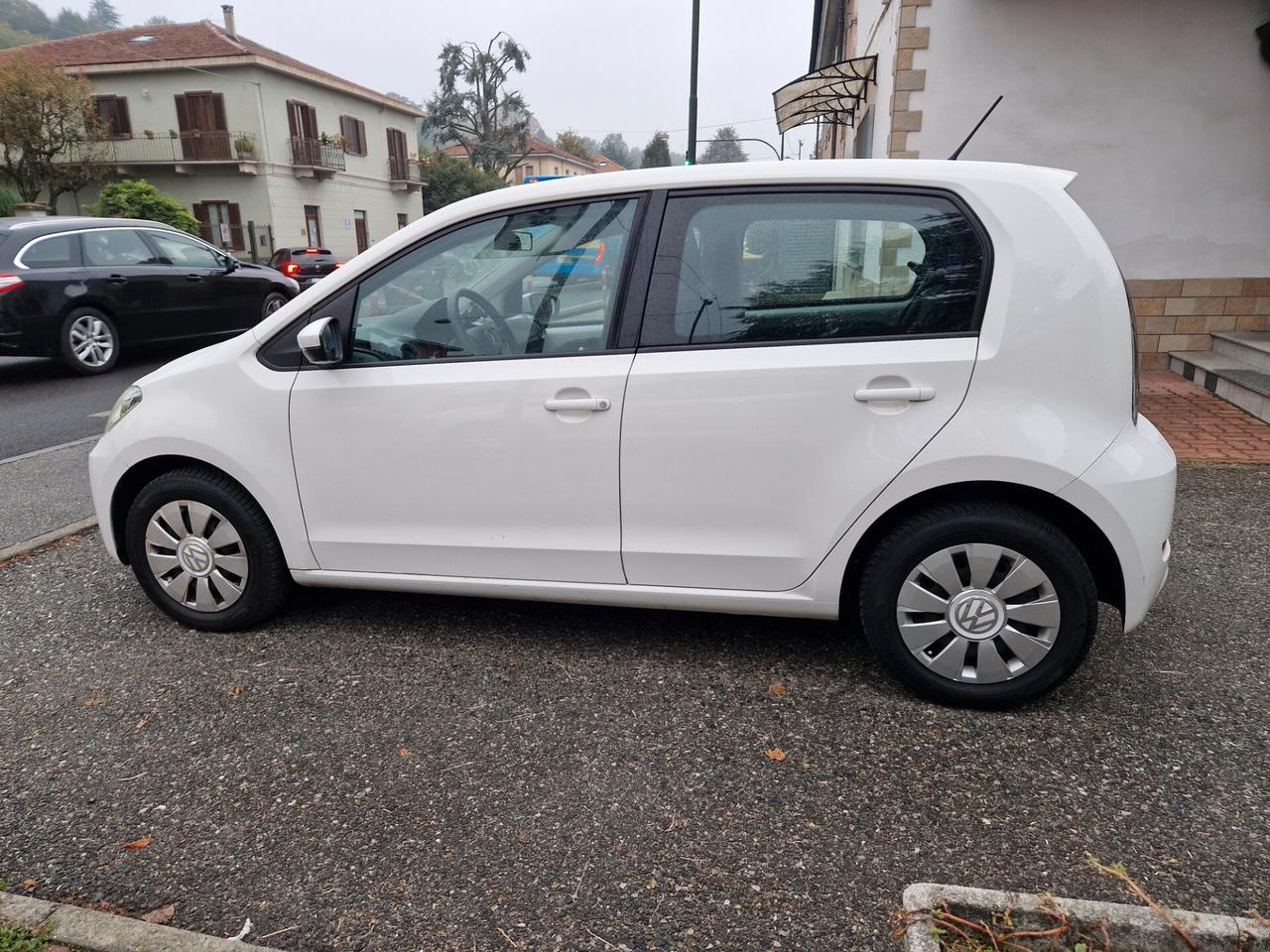 Volkswagen up! 1.0 60CV AUTOMATICA, 5 porte, Bluetooth, Sensori