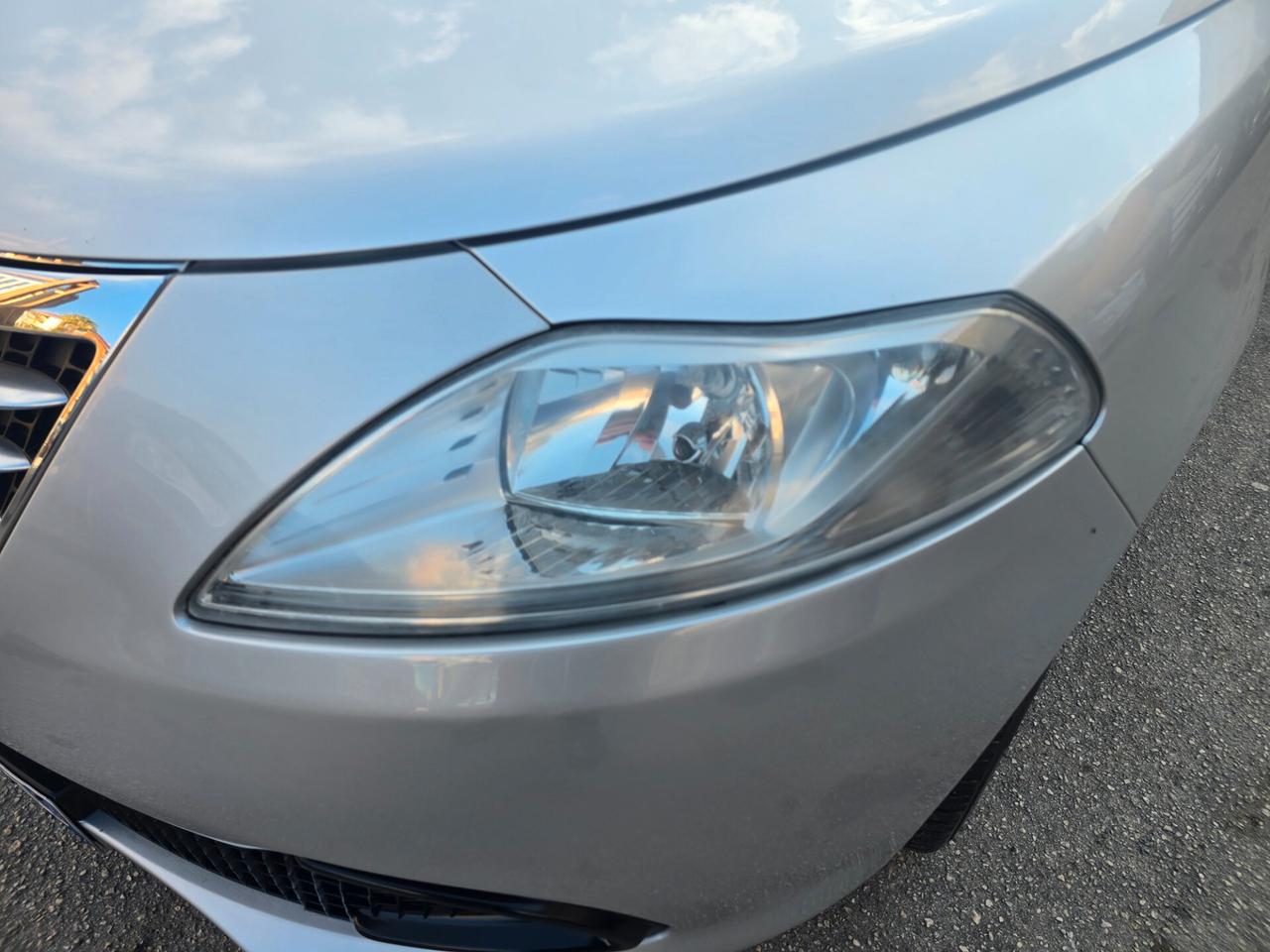 Lancia Ypsilon 1.2 69 CV 5 porte GPL Ecochic Gold