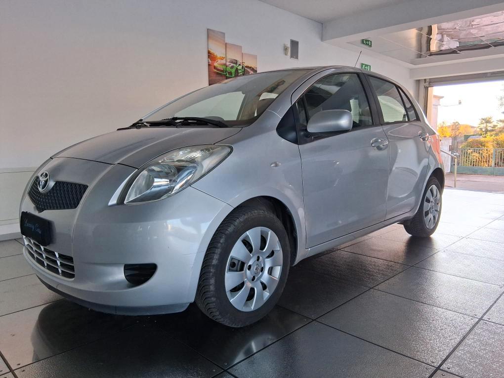 TOYOTA YARIS 1.0 BENZINA IDONEA NEOPATENTATI
