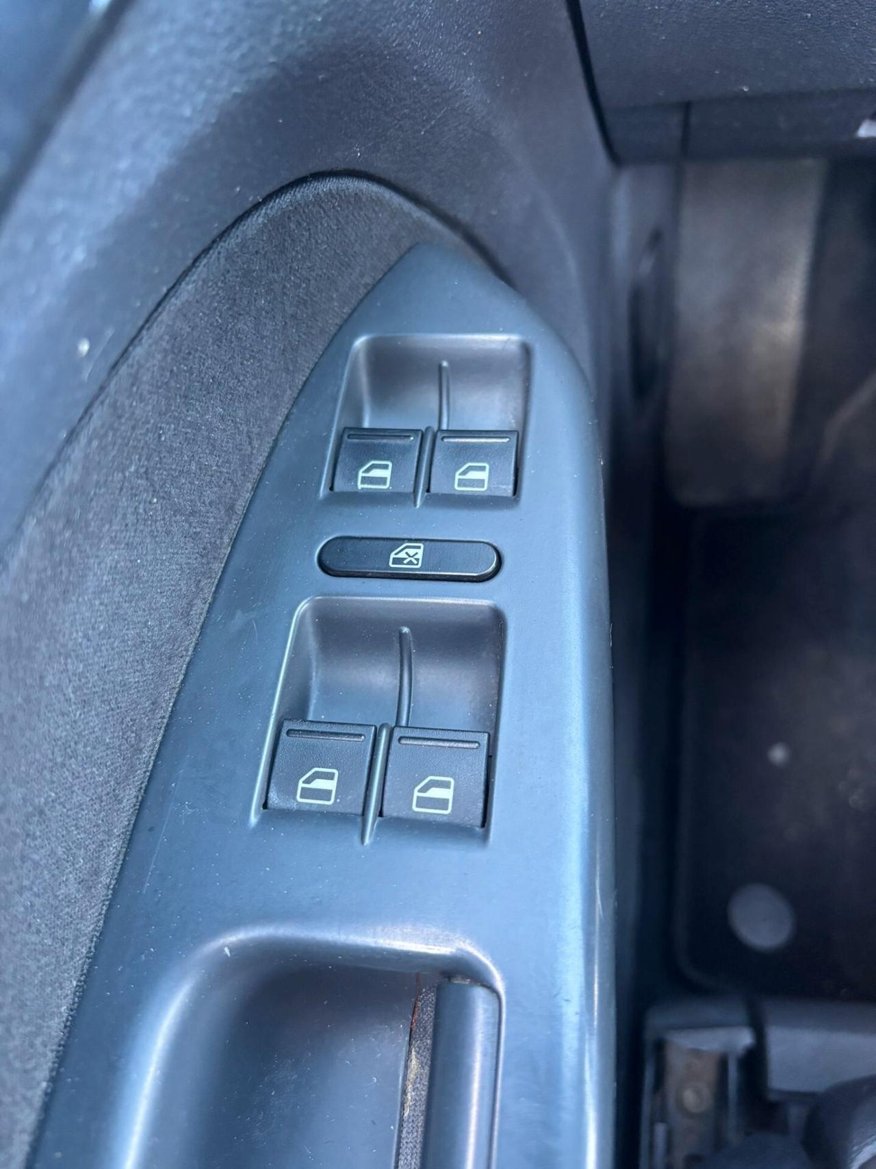 Volkswagen Touran 2.0 Highline Ecofuel