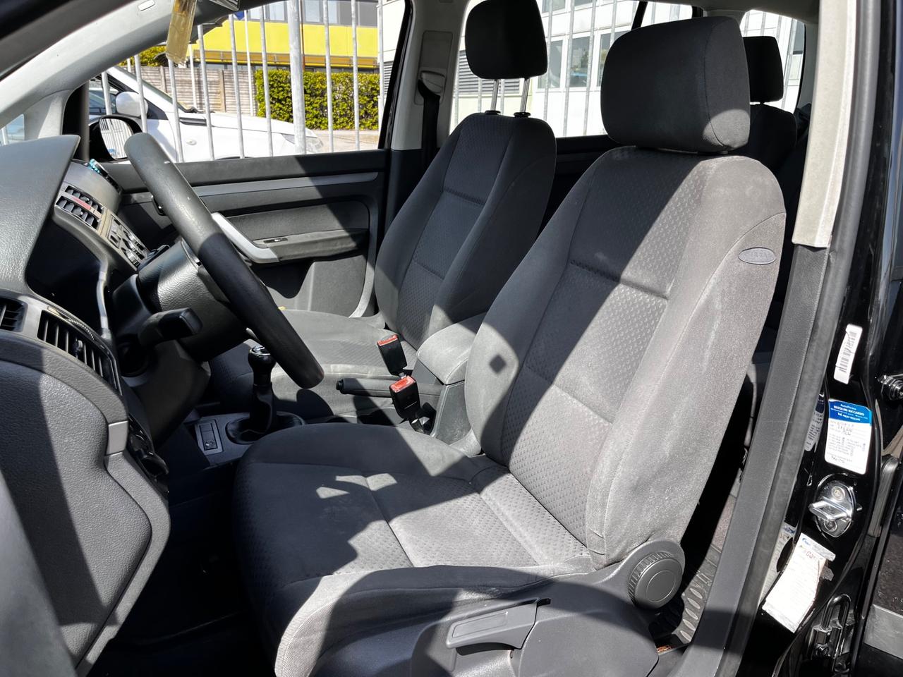 Volkswagen Touran 1.9 TDI 101CV 7 POSTI