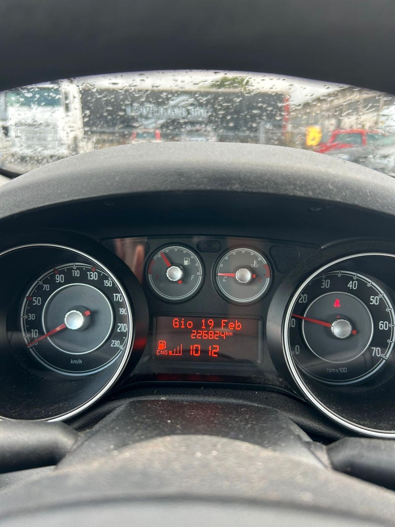 Fiat Punto 1.4 8V 5 porte Natural Power Lounge