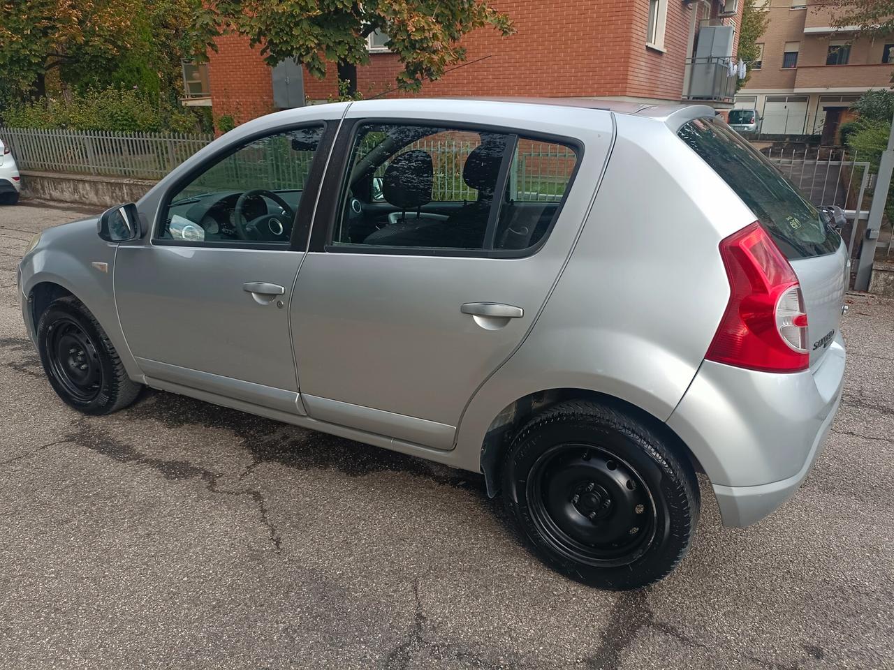 Dacia Sandero 1.4 8V GPL