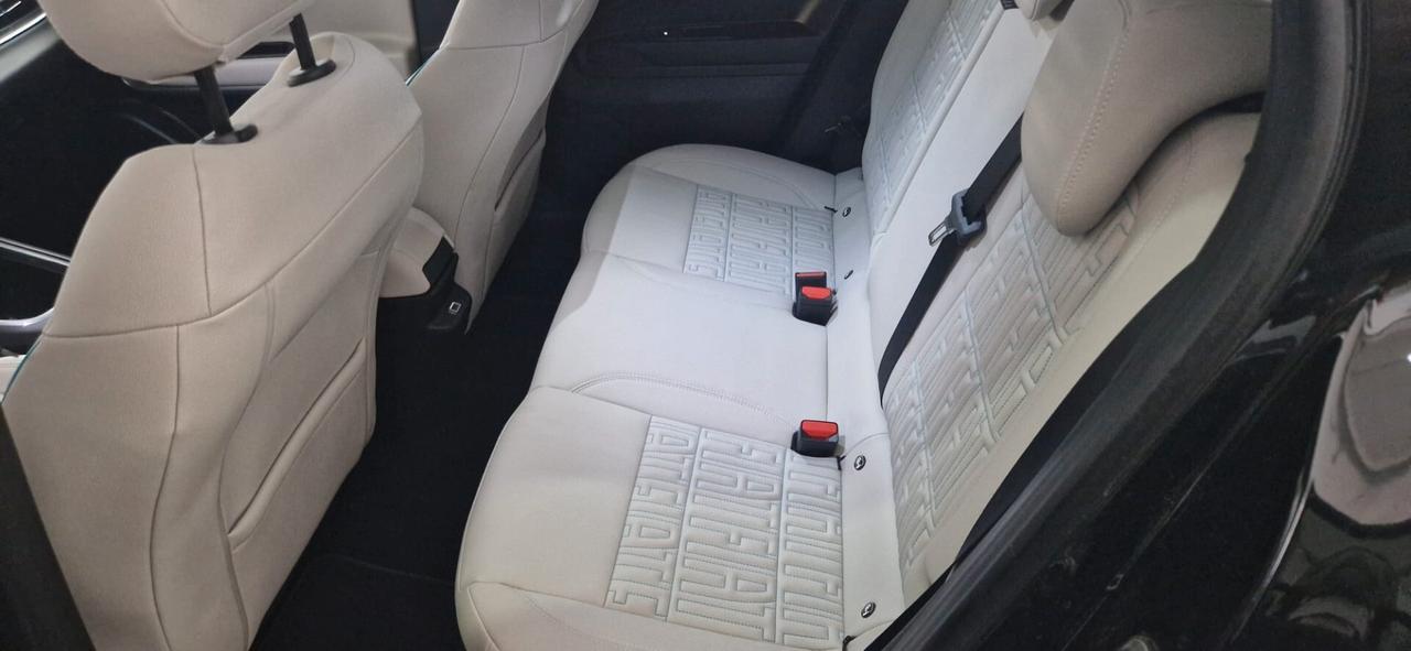 Fiat 600 Hybrid 145 CV DCT MHEV La Prima