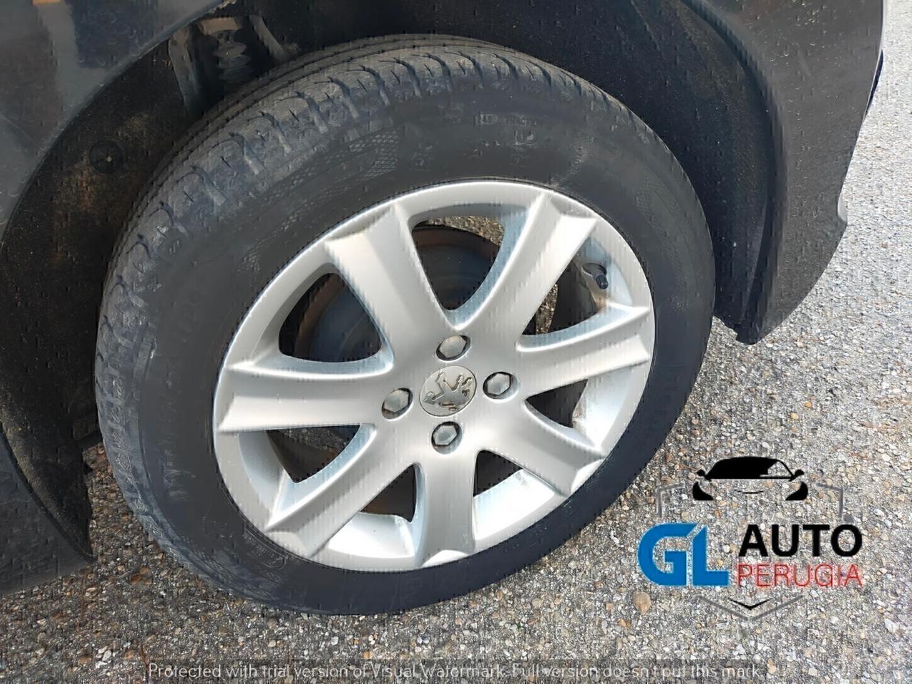 Peugeot 207 turbo diesel 5p adatta per neopatentati