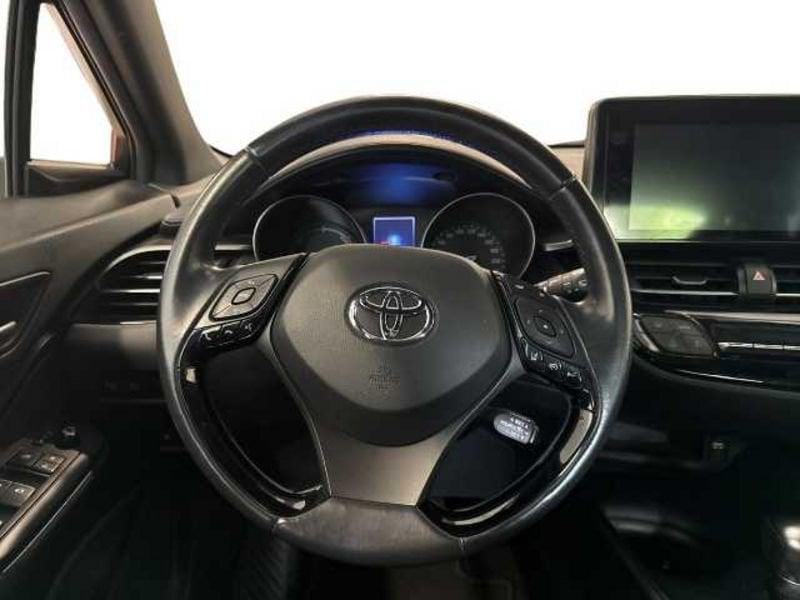 Toyota C-HR I 1.8h Business 2wd e-cvt