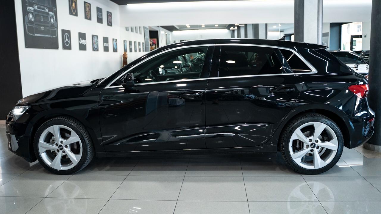Audi A3 SPB 35 TDI S TRONIC SPORT BLACK EDITION 18" XENO NAVI FULL OPTIONAL