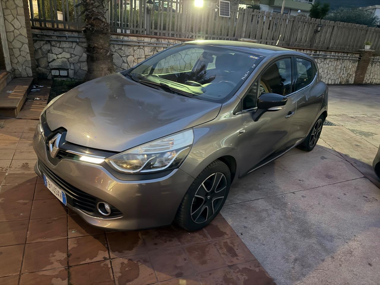 Renault Clio 1.5 dCi 8V 90CV EDC 5 porte Energy