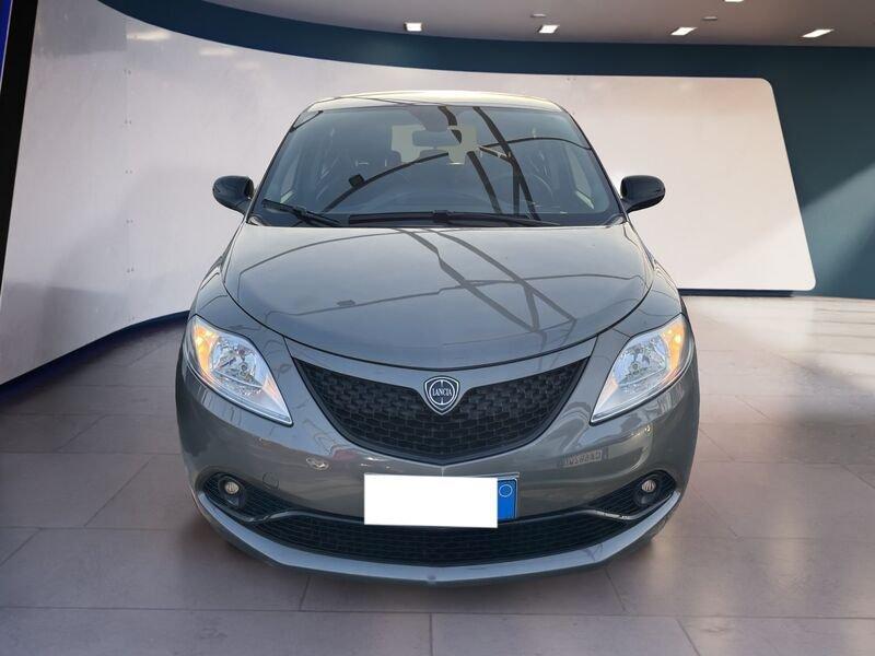 Lancia Ypsilon III 2015 1.0 hybrid Gold s&s 70cv