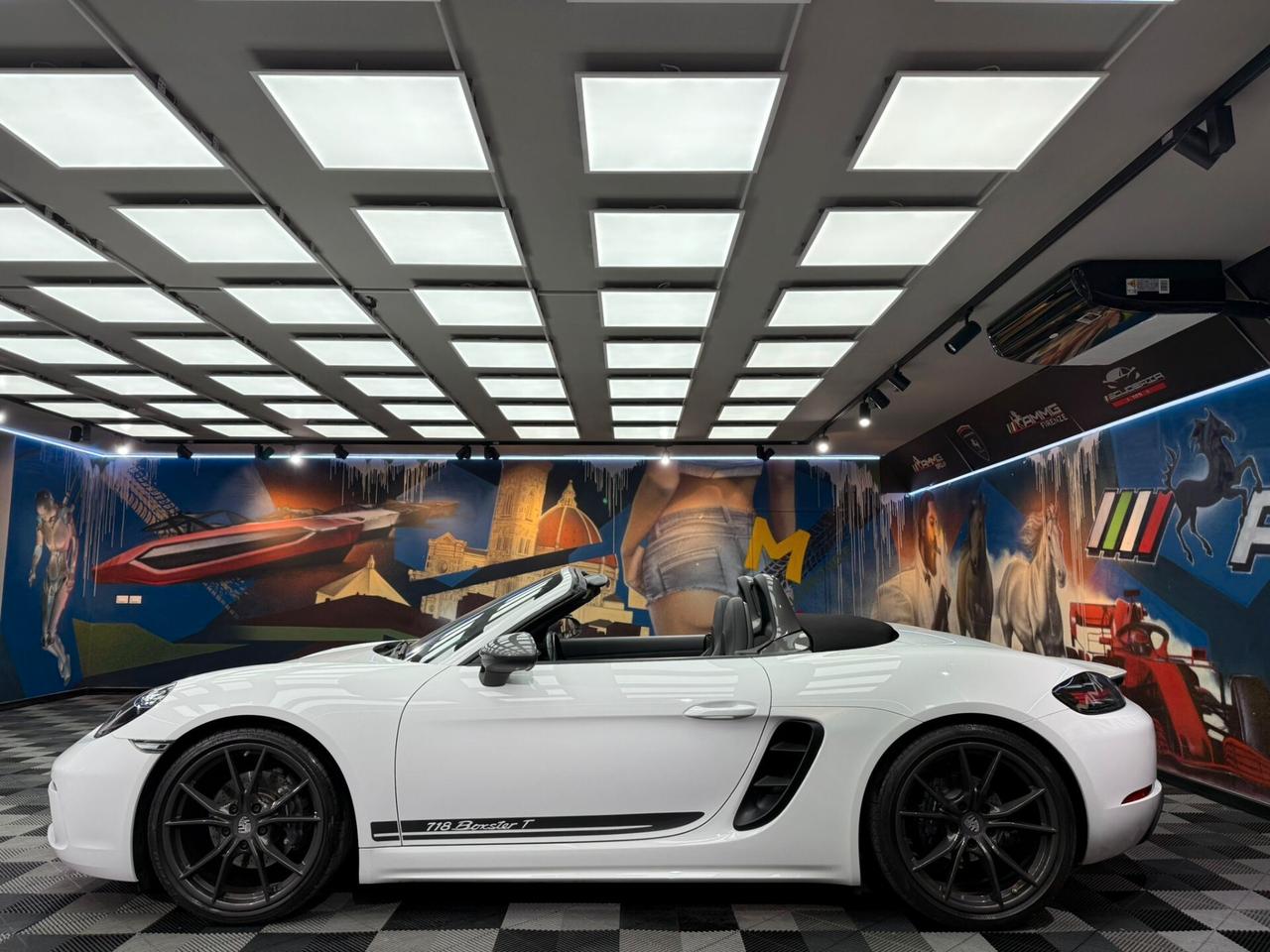 Porsche 718 Spyder Boxster 2.0 T (723)