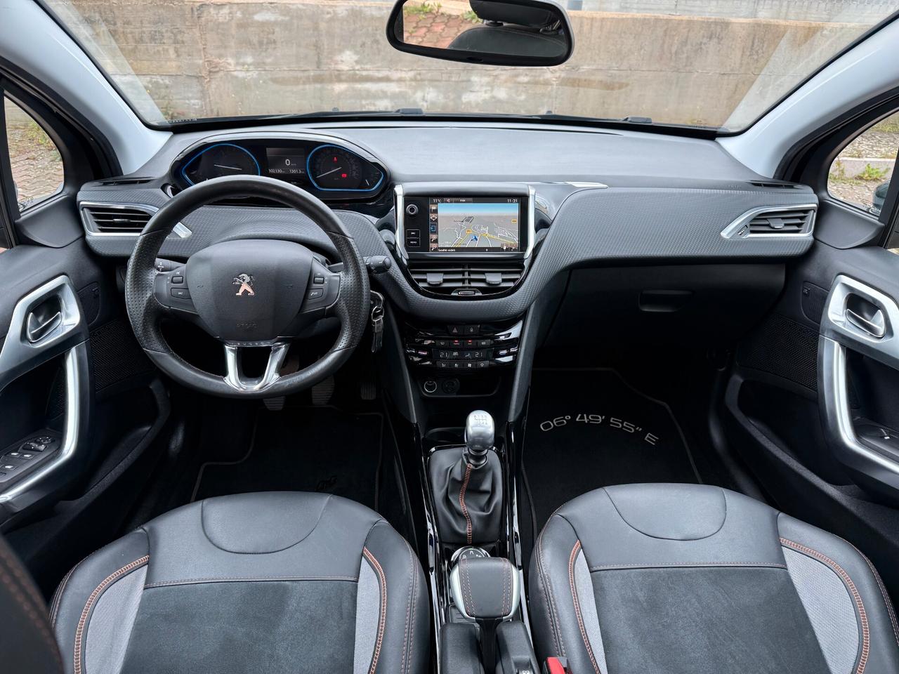 Peugeot 2008 BlueHDi 120 S&S Tetto Pelle JBL Luci Ambiente