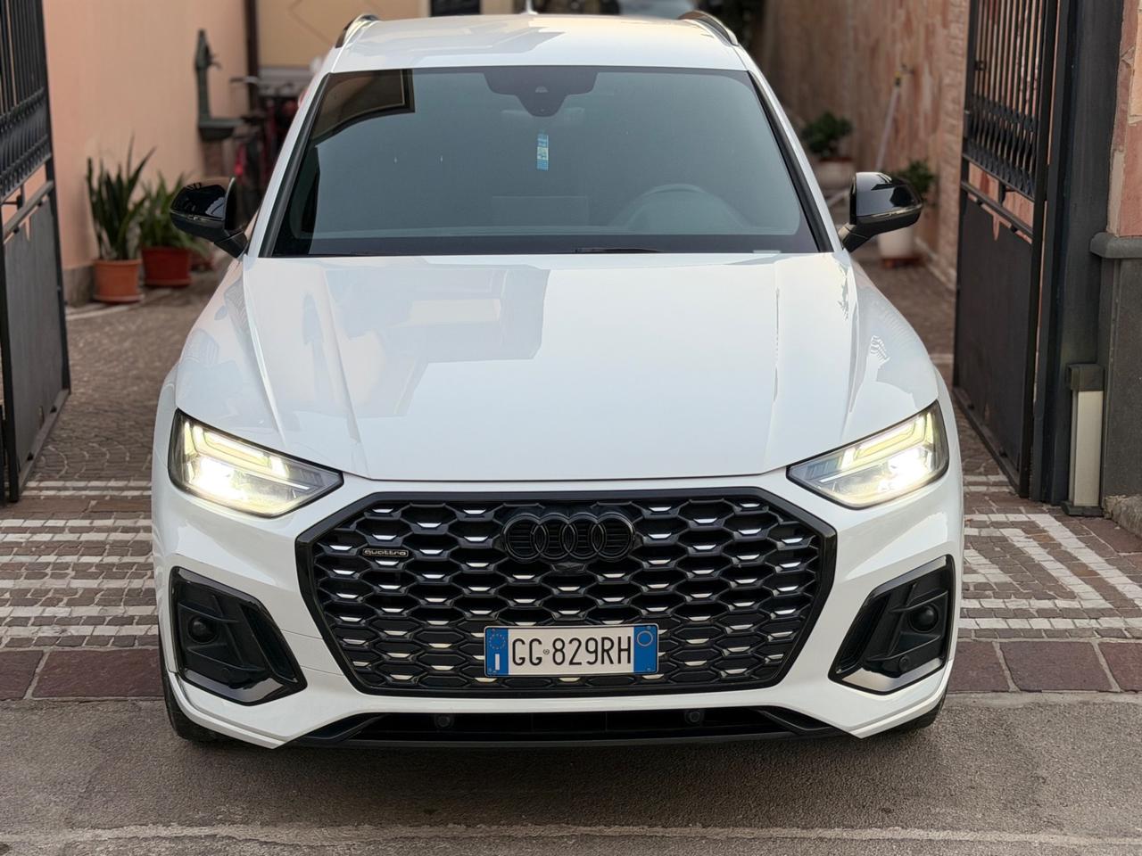 Audi Q5 40 TDI quattro S tronic line plus
