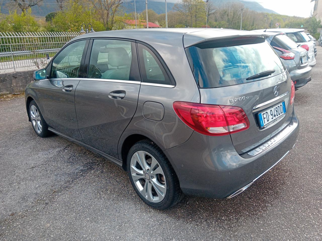 Mercedes-benz B 200 d Automatic Sport