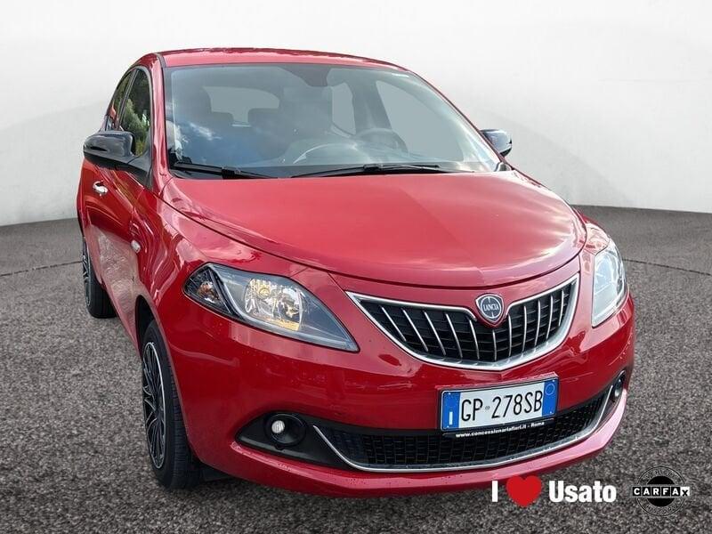 Lancia Ypsilon NUOVA My23 1.0 Firefly 70 CvStart&Stop Hybrid Gold