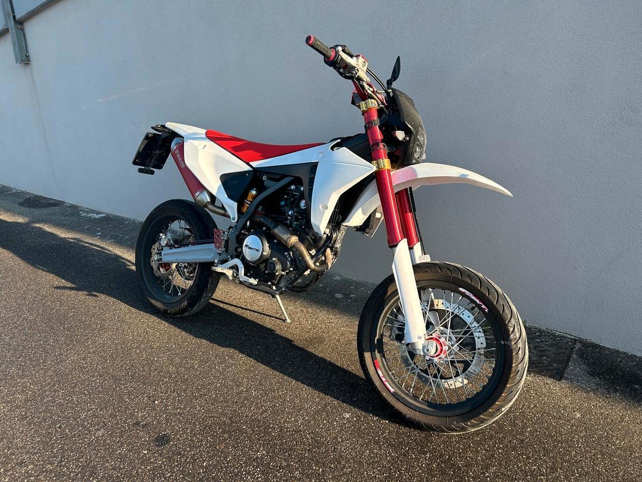 Fantic Motor Motard 125 XMF COMPETITION