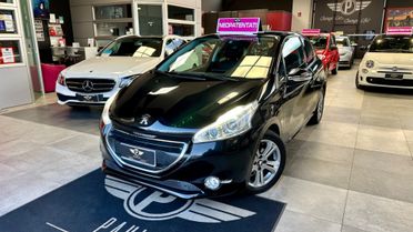 Peugeot 208 1.6 e-HDi 92 CV Stop&Start 5 porte Allure