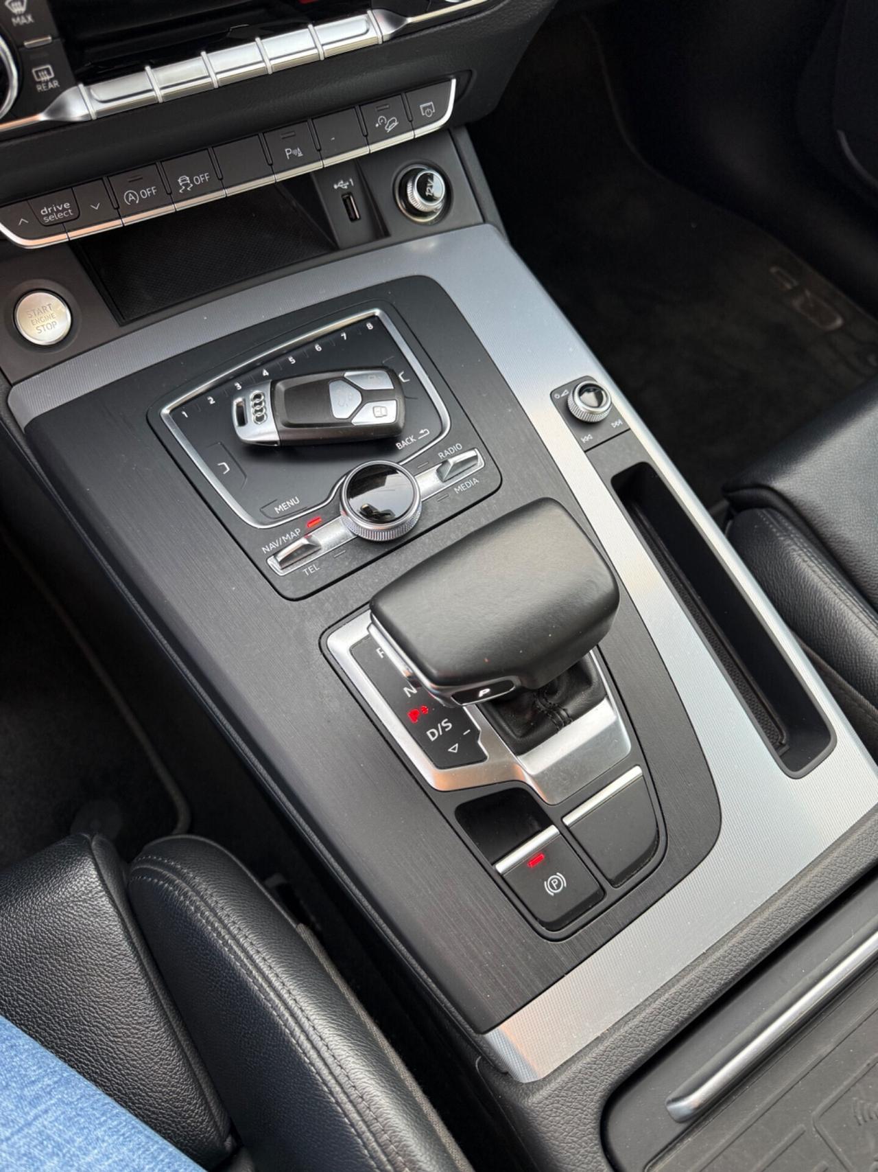 Audi Q5 40 TDI quattro S tronic Sport